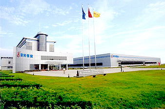 安科恒益藥業 冷水機組系統在栓劑生產中的精密應用實景展示