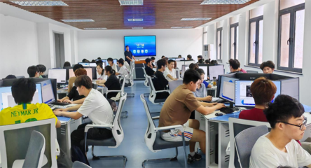 【本科教育教學工作巡禮】計算機與信息工程學院 砥礪奮進謀發展，篤行實干開新局——聚焦計算機網絡系統工程服務人才培養